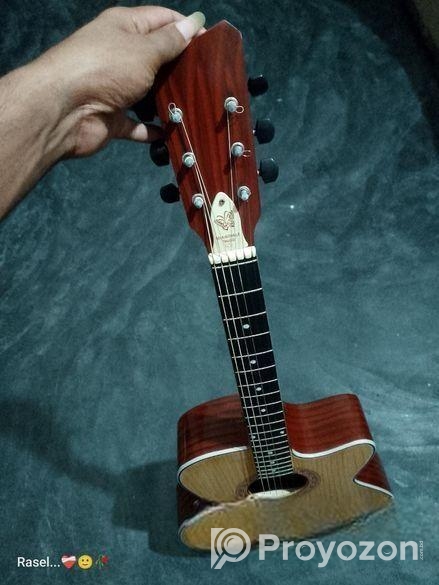 Guitar for sale