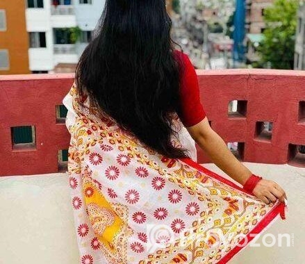 স্কিন প্রিন্ট শাড়ি