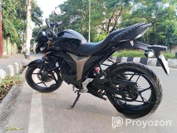 Suzuki Gixxer , 2022