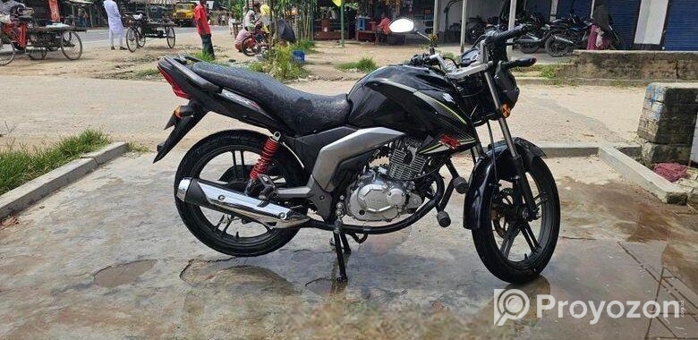 Suzuki GSX 2024