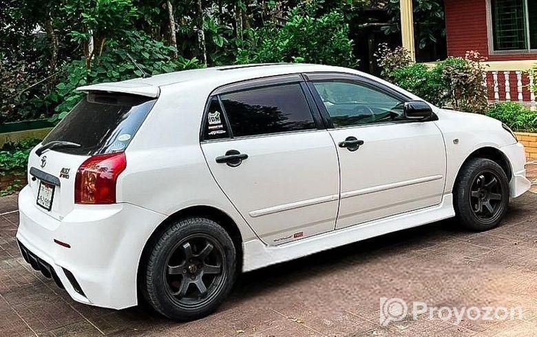 Toyota RunX . 2006