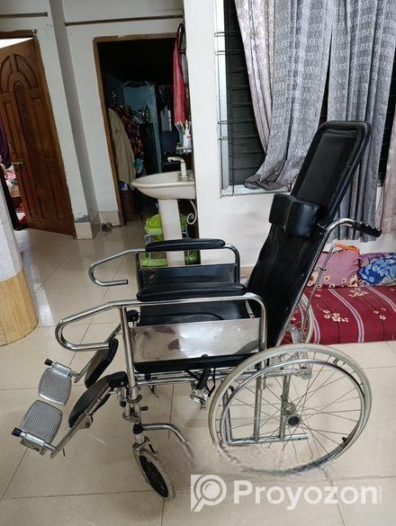 স্লিপিং পজিশন কমোড হুইলচেয়ার