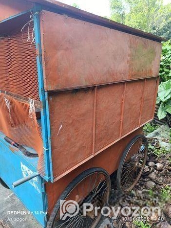 ফুডকার্টটি বিক্রি করা হবে