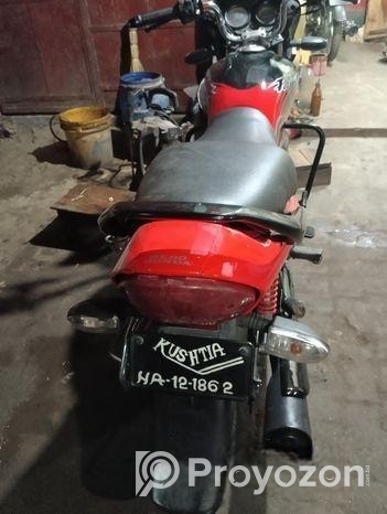 Honda CBR . 2025