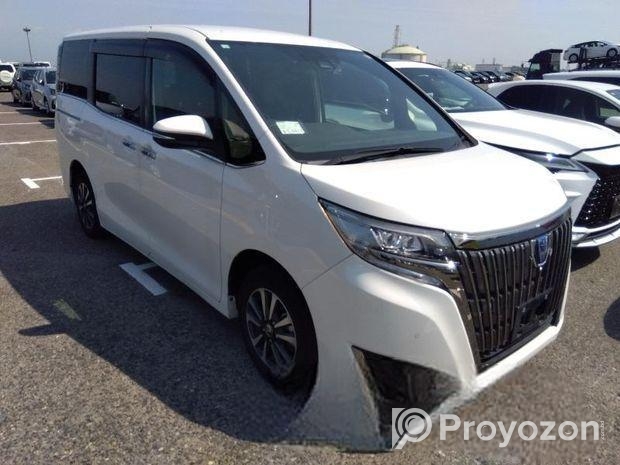 Toyota Esquire GI premium HV 2020