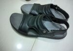 Sneakers sell