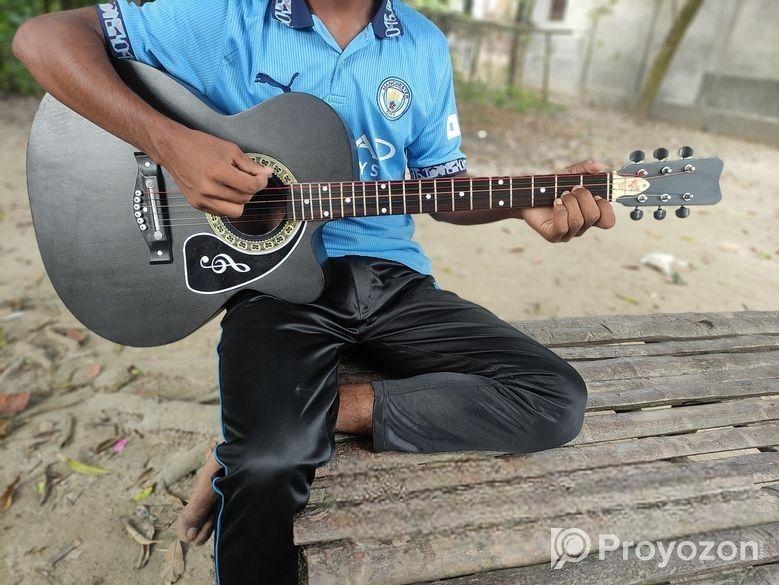 Guiter sale