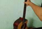 Listen Guitar