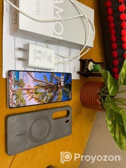 Tecno Canon 40 8/256 (Used)