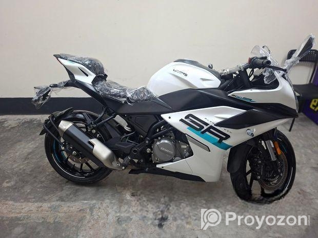 CF MOTO 300SR 2025