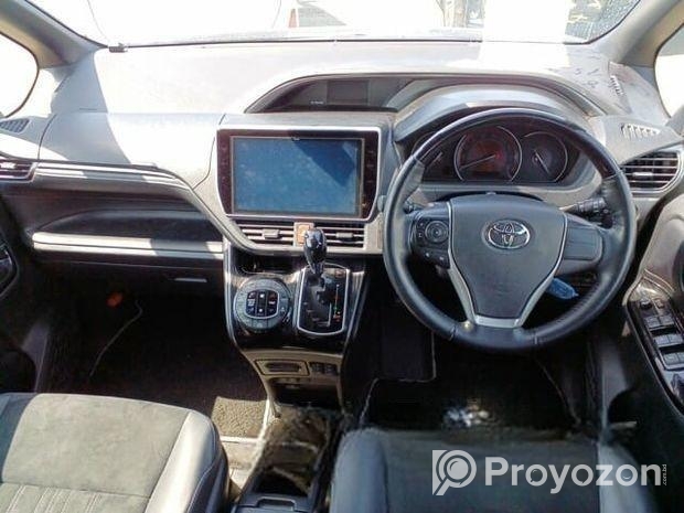 Toyota Esquire GI PREMIUM 2020