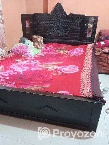 ৬’ /৭’ ফিট এর খাট
