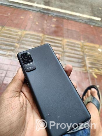 Xiaomi 8/128 (Used)