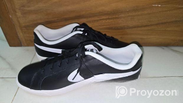 Nike Men’s Court Royale Shoes – Black