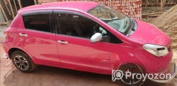 Toyota Vitz JEWELA 1.0L PUSH 2011