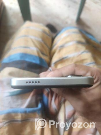 Vivo Y18 6-128 (Used)