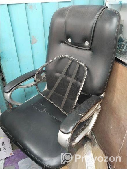 চেয়ারটি বিক্রি হবে