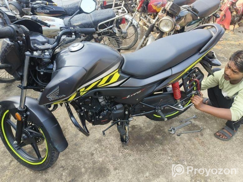 Honda Livo . 2022