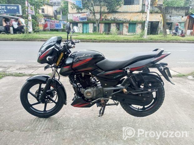 Bajaj Pulsar 150 মোটরসাইকেল 2021
