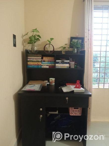 Reading Table