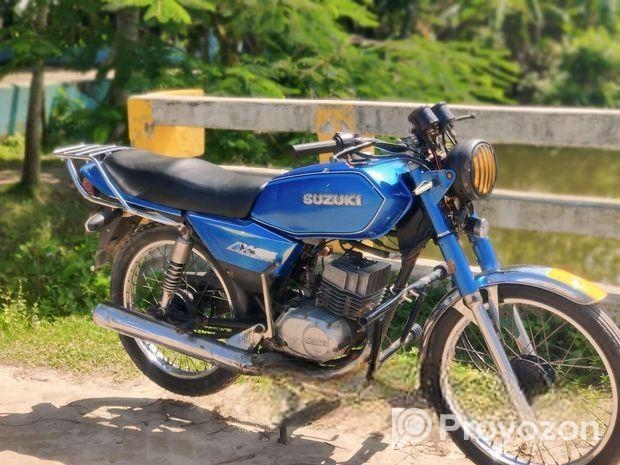 Suzuki AX4 . 1999