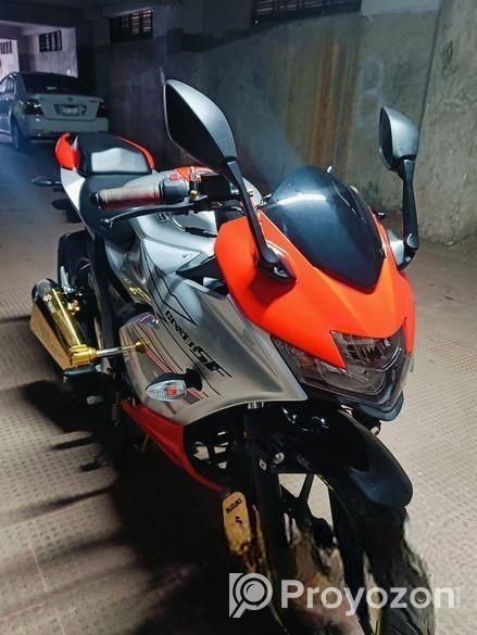 Suzuki Gixxer SF . 2024