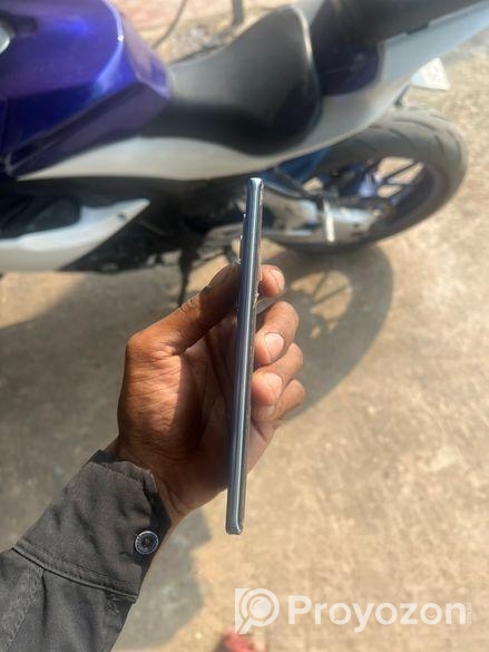 Vivo V27 8/128 (Used)