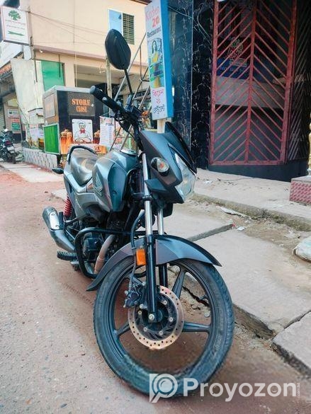 Honda Livo . 2022