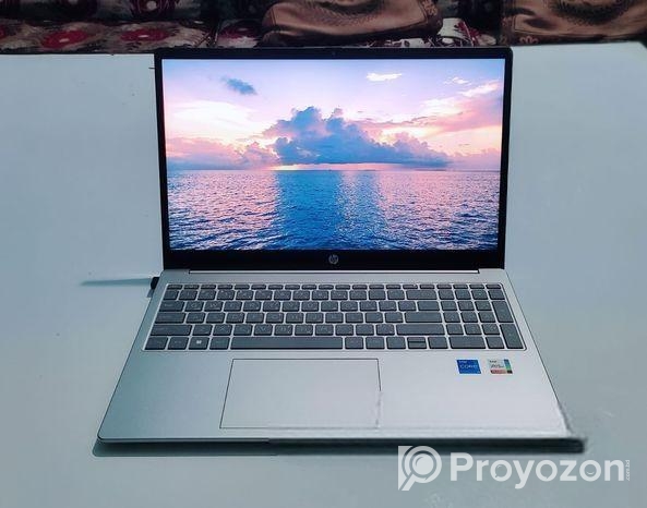 একটি HP Business Laptop বিক্রয় হবে।