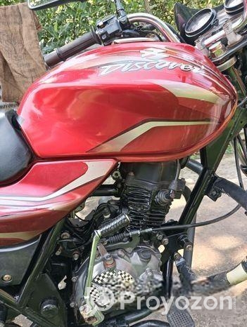 Bajaj Discover 100 . 2016