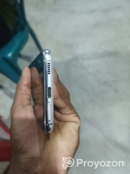 Samsung Galaxy S21 .8..256 (Used)
