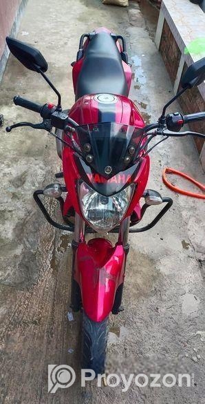 Yamaha FZS ` 2013