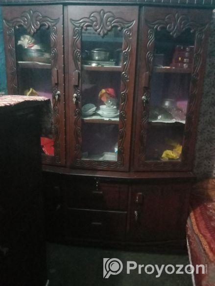 Showcase sell