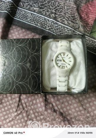 Rado ঘড়ি
