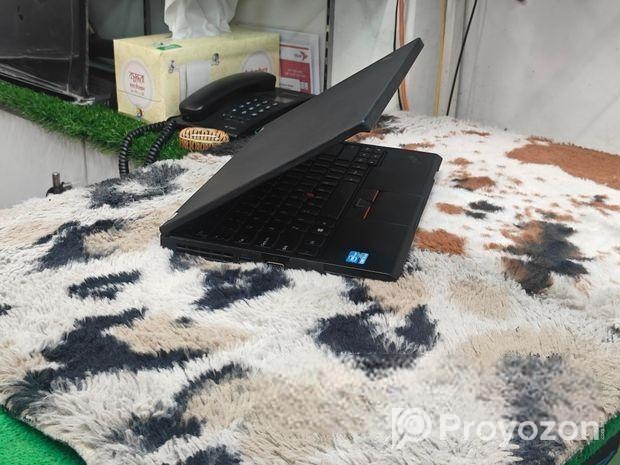 Lenovo intel Core i5-8GB RAM 500GB HDD fresh conditio 3 years war