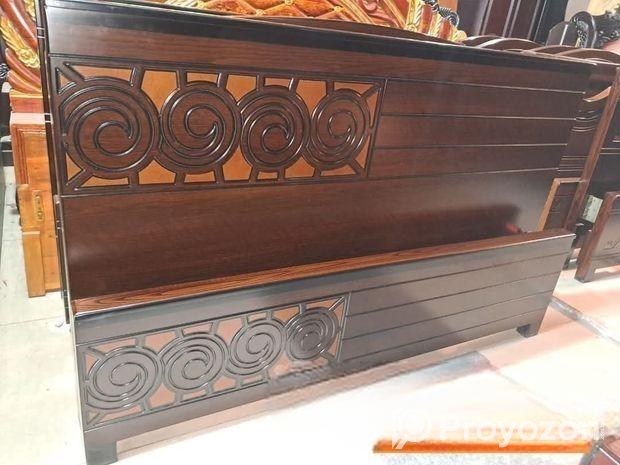 Executive bed