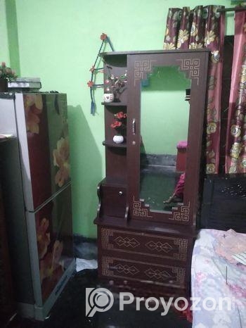 Bord R Dressing Table
