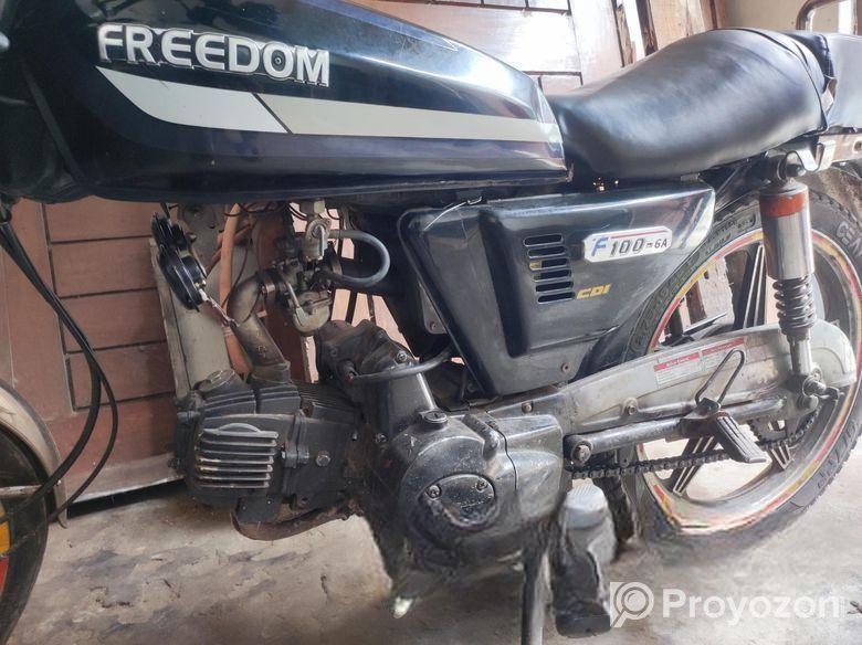 Freedom F100 2011