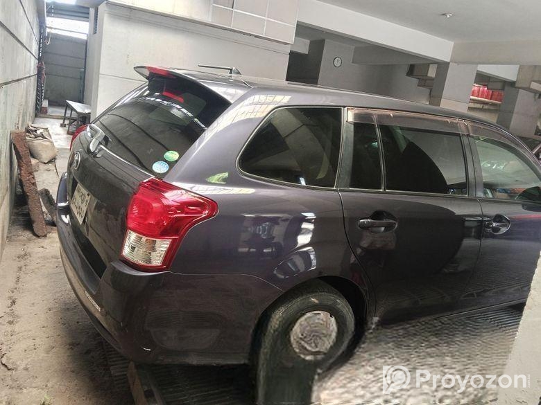 Toyota Fielder 2013