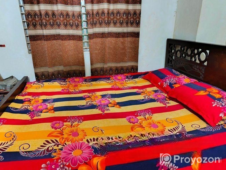 ৫/৭ ফিট খাট ও চেয়ার টেবিল কম্বো