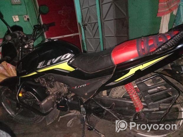 Honda Livo . 2020