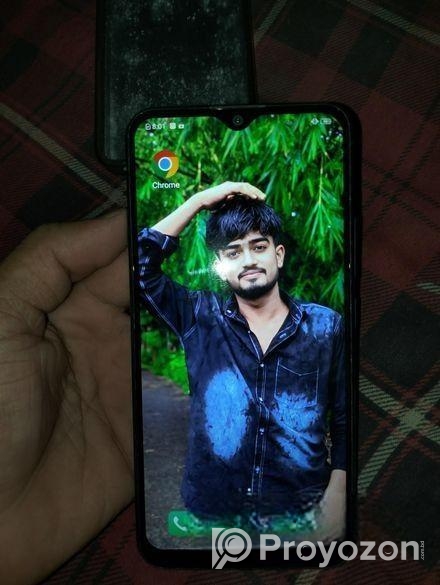 Vivo V19 . (Used)