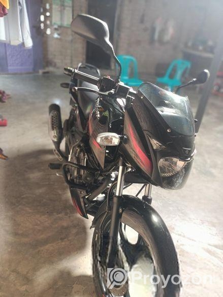 Bajaj Pulsar 150 . 2021