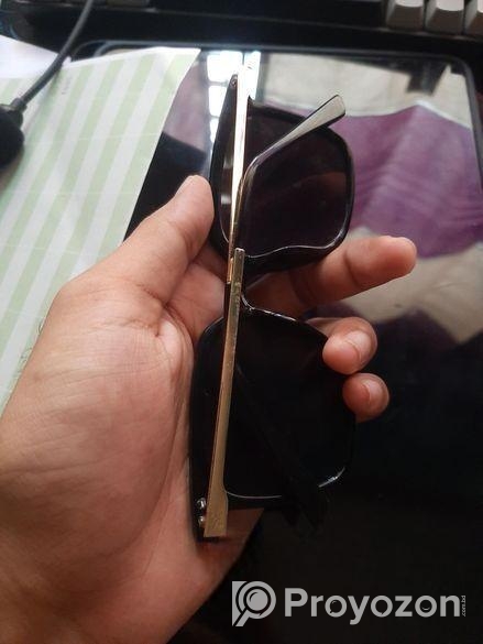 Sunglass