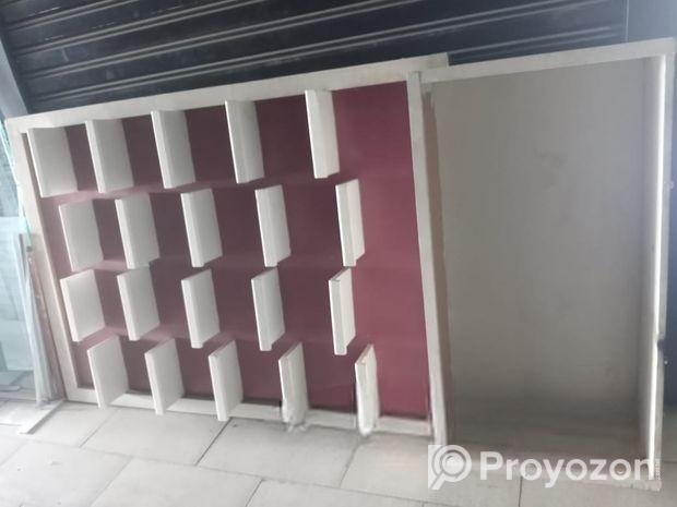 এটা চওড়া 4.5 ফুট এবং লম্বা ৮ ফুট, ফ্রেস কনডিশন, কোন ভাংঙ্গা নেই ,