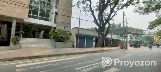 রাজশাহীতে ১৮৫০০ বর্গফুটের ৬ তলা বাণিজ্যিক ভবন ভাড়া দেওয়া হবে