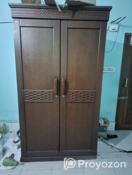 Almirah for sell