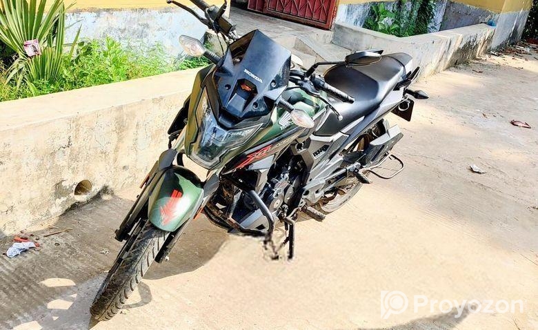 Honda X Blade 2022