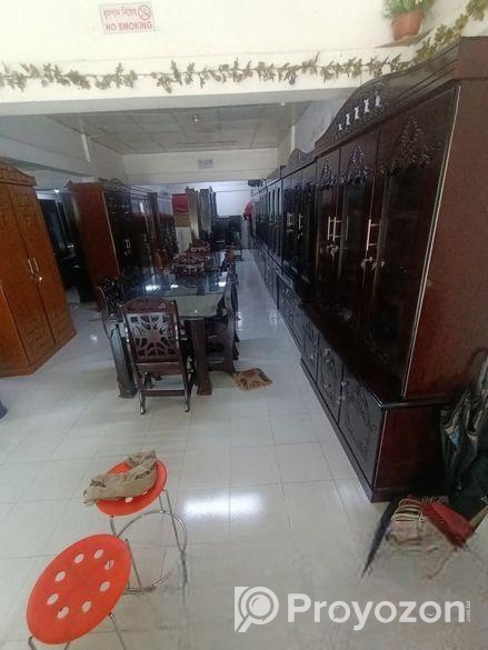 মালয়েশিয়ান বোর্ডের আলমারি