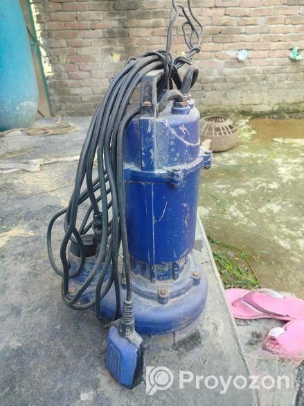 Submersible Water Pump